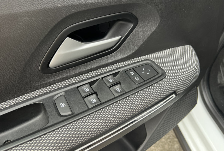 Dacia Jogger 1.0 TCe 110 7 Places SL Extreme + / 1ère Main / Suivi Renault / Caméra / Keyless