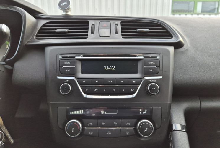 Renault Kadjar 1.2 TCE 130CV LIFE * BT * REGULATEUR * CONTROLE TECHNIQUE OK * 