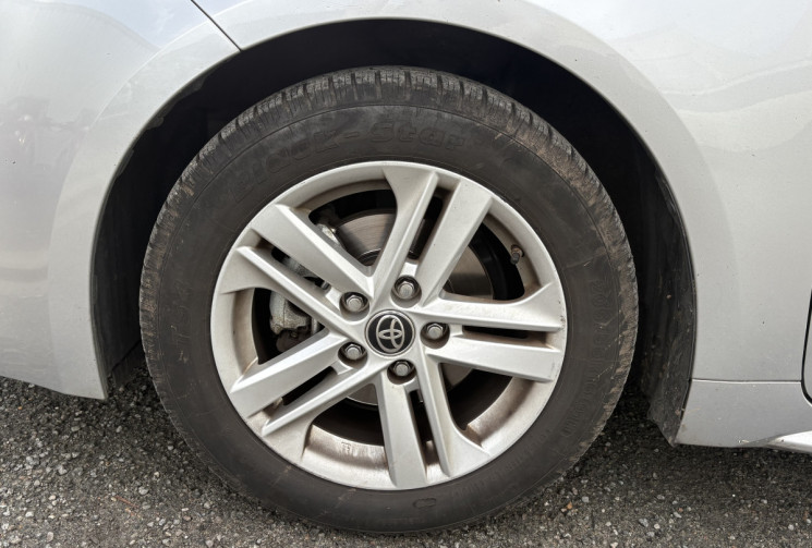 Toyota COROLLA TOURING SPT 122 cv DYNAMIC 1.8 VVT-i HSD CVT * Caméra * Carplay * Virtual Cockpit 