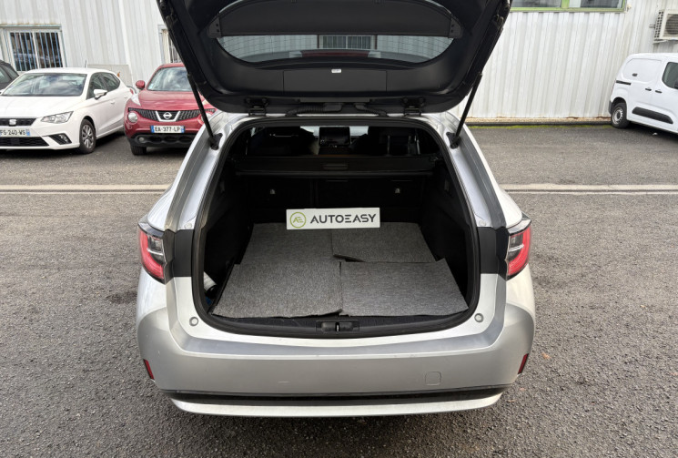 Toyota COROLLA TOURING SPT 122 cv DYNAMIC 1.8 VVT-i HSD CVT * Caméra * Carplay * Virtual Cockpit 