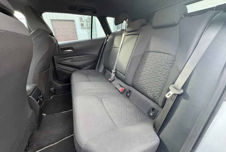 Toyota COROLLA TOURING SPT 122 cv DYNAMIC 1.8 VVT-i HSD CVT * Caméra * Carplay * Virtual Cockpit 