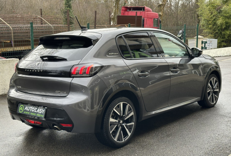 Peugeot 208 GT Line 1.5 Hdi 100 ch / Carplay / Camera / Lumière ambiance / Entretien à jour