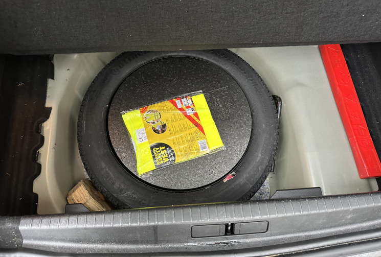 Peugeot 208 GT Line 1.5 Hdi 100 ch / Carplay / Camera / Lumière ambiance / Entretien à jour