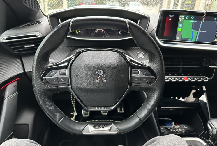 Peugeot 208 GT Line 1.5 Hdi 100 ch / Carplay / Camera / Lumière ambiance / Entretien à jour