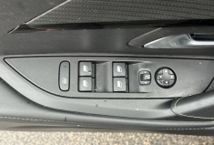 Peugeot 208 GT Line 1.5 Hdi 100 ch / Carplay / Camera / Lumière ambiance / Entretien à jour