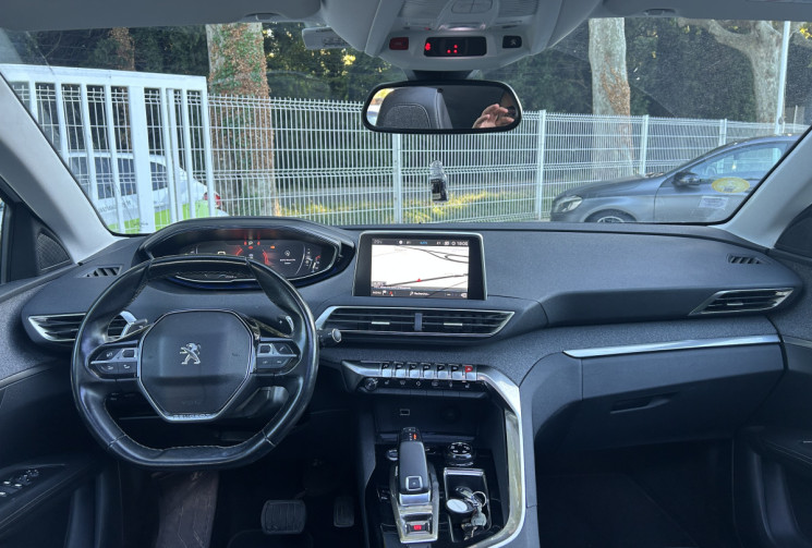 Peugeot 3008 II 1.5 BlueHDi EAT8 130 Allure business Toit Ouvrant / Sièges chauffants / Bluetooth