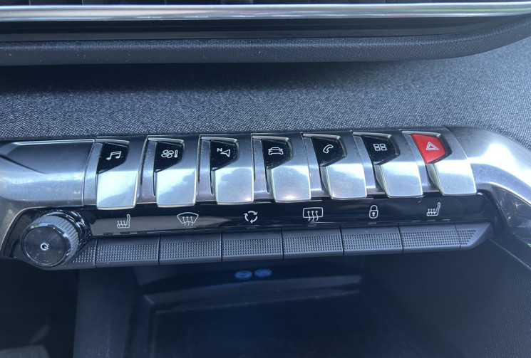 Peugeot 3008 II 1.5 BlueHDi EAT8 130 Allure business Toit Ouvrant / Sièges chauffants / Bluetooth