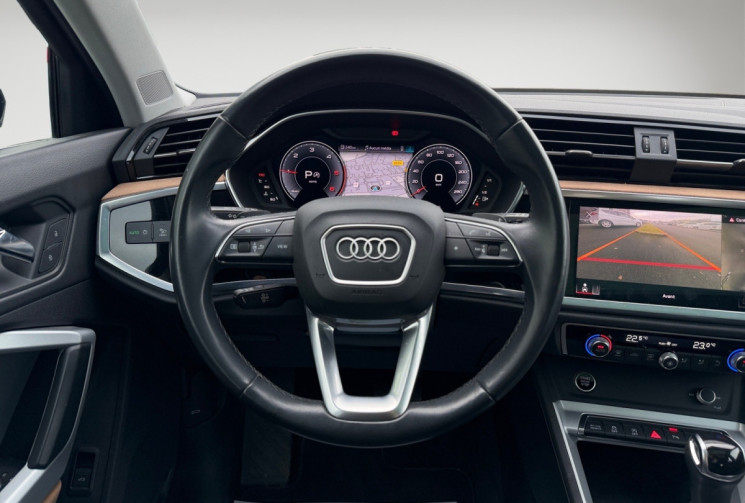 Audi Q3 2.0 40 TDi  DESIGN LUXE QUATTRO S-TRONIC 7