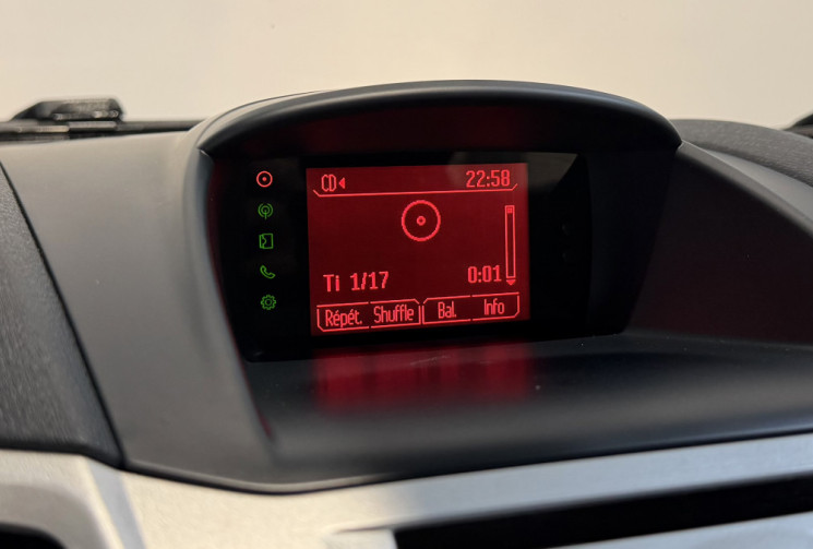 Ford Fiesta 1,4 95 Titanium 5p - Distri OK 