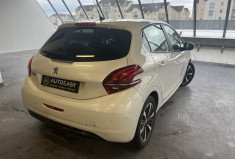 Peugeot 208  110 Tech Edition / CarPlay / Régulateur / Caméra de recul