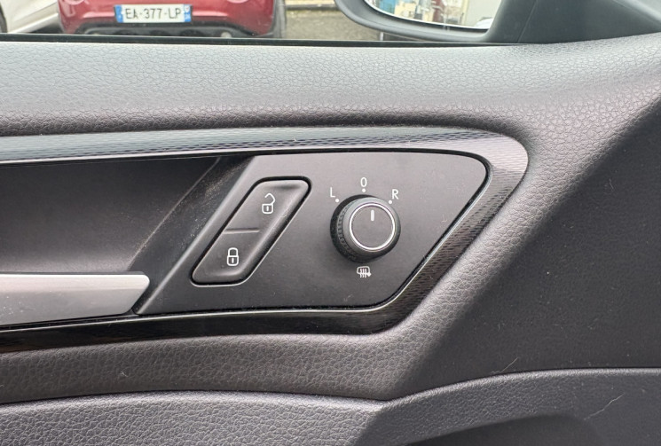 Volkswagen Golf SW GTD 184cv DSG6 2.0 TDI * Caméra * Attelage * Très Bon Etat * Entretien VW