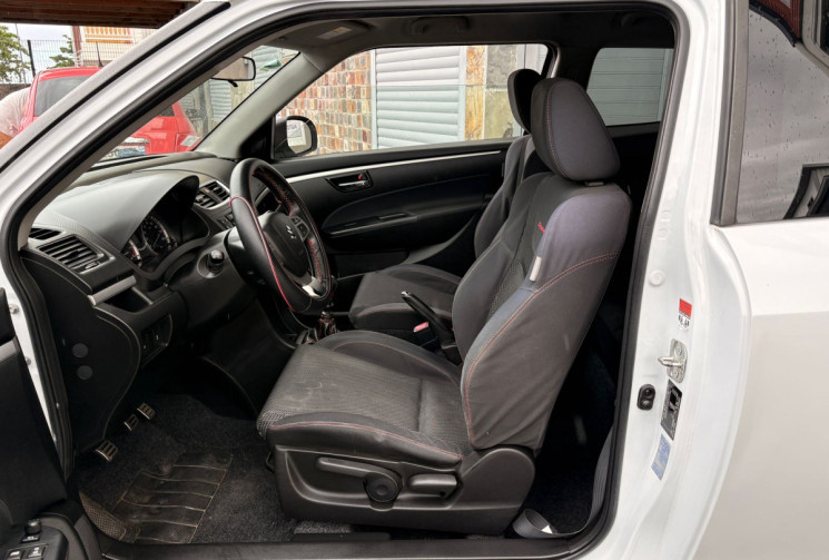 Suzuki Swift  IV (Fab.Hongrie) 1.6 VVT 136 cv SPORT