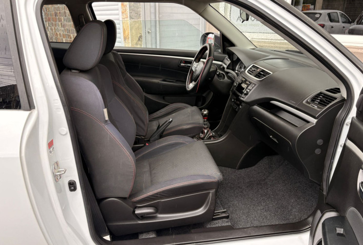 Suzuki Swift  IV (Fab.Hongrie) 1.6 VVT 136 cv SPORT