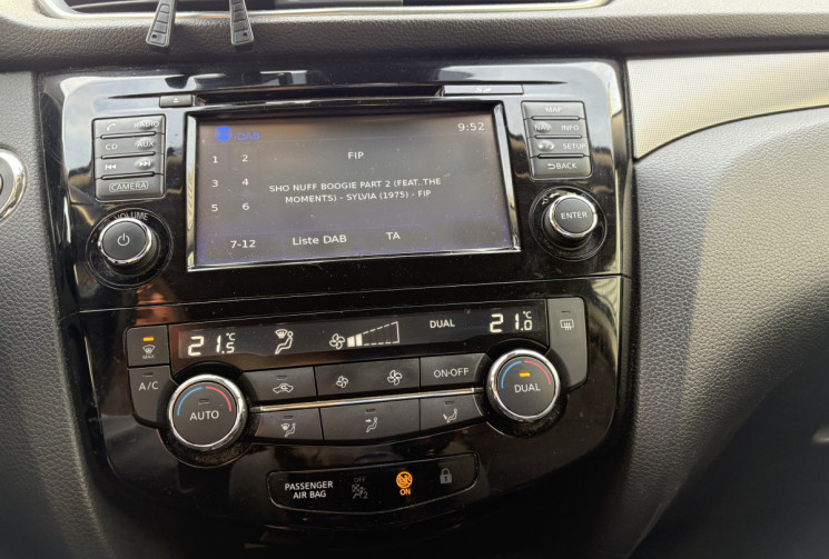 Nissan Qashqai 1.3 DIG-T N-Connecta