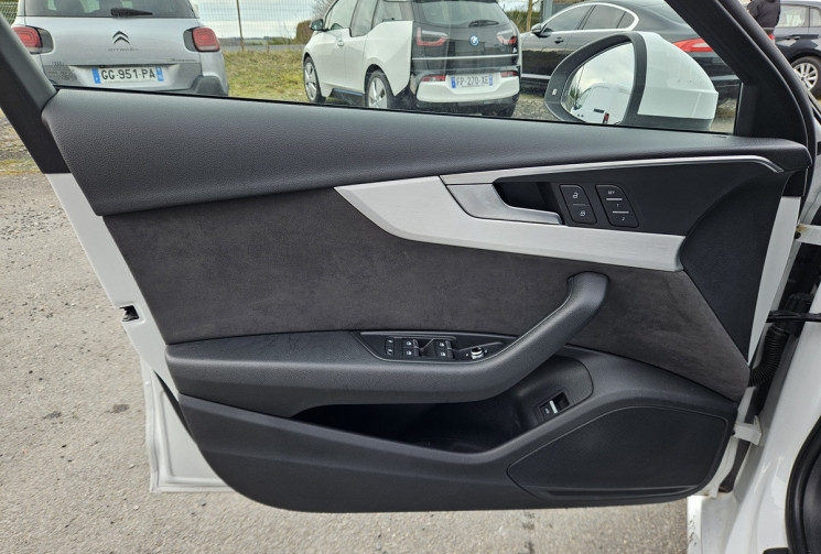 Audi A4 V LIMOUSINE 2.0 TFSI 252 QUATTRO S-LINE FRANCAISE