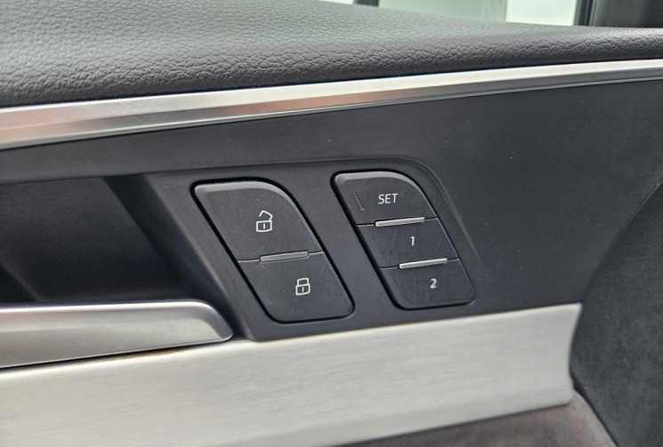 Audi A4 V LIMOUSINE 2.0 TFSI 252 QUATTRO S-LINE FRANCAISE