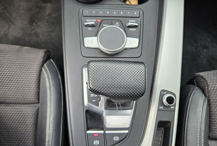 Audi A4 V LIMOUSINE 2.0 TFSI 252 QUATTRO S-LINE FRANCAISE