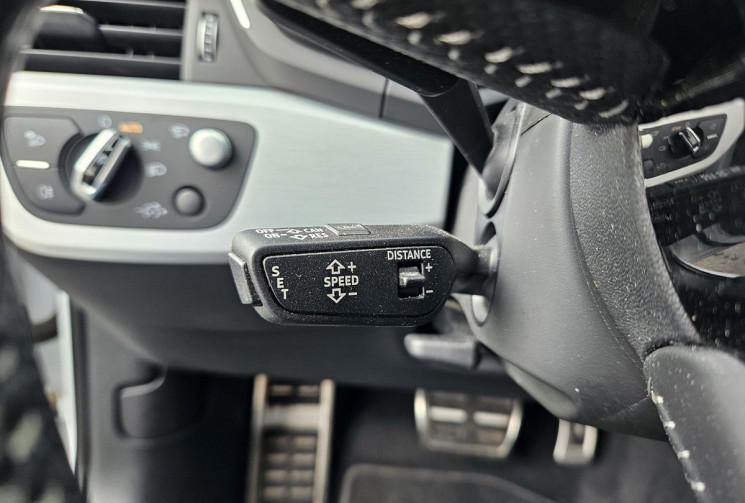 Audi A4 V LIMOUSINE 2.0 TFSI 252 QUATTRO S-LINE FRANCAISE