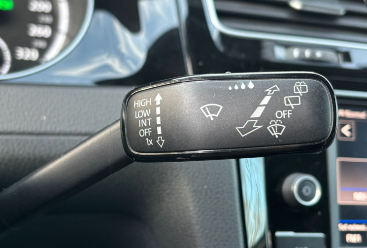 Volkswagen Golf VII R 310ch Phase II / 4Motion DSG7 / Immat FR / Suivi VW