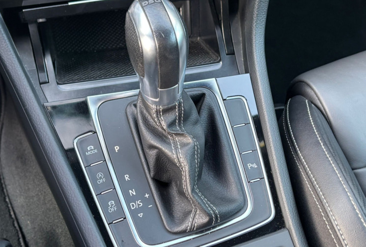 Volkswagen Golf VII R 310ch Phase II / 4Motion DSG7 / Immat FR / Suivi VW