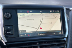 Peugeot 208 Boite auto 1.2 PureTech 110ch GT Line / Kit distri. fait