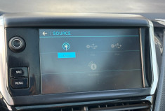 Peugeot 208 Boite auto 1.2 PureTech 110ch GT Line / Kit distri. fait