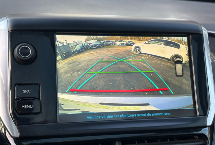 Peugeot 208 Boite auto 1.2 PureTech 110ch GT Line / Kit distri. fait