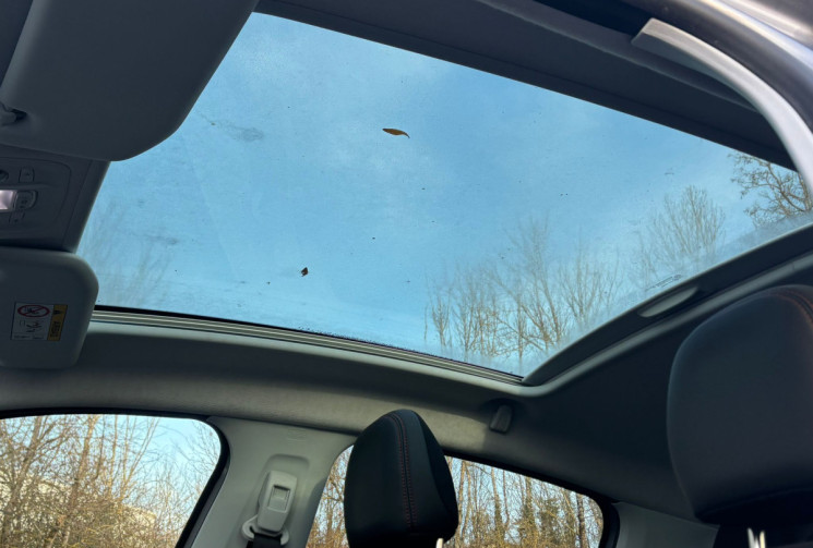 Peugeot 208 Boite auto 1.2 PureTech 110ch GT Line / Kit distri. fait