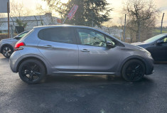 Peugeot 208 Boite auto 1.2 PureTech 110ch GT Line / Kit distri. fait