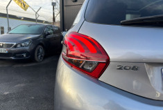 Peugeot 208 Boite auto 1.2 PureTech 110ch GT Line / Kit distri. fait