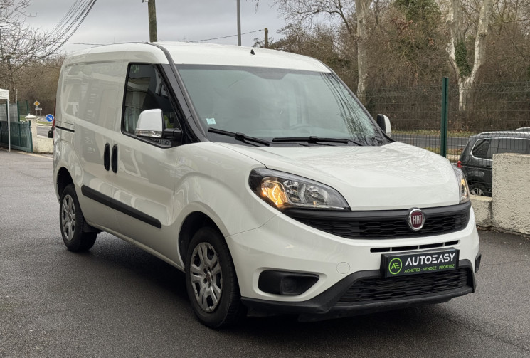 FIAT DOBLO CARGO Pro Lounge 750kg 1.6 Multijet 105 / 26 550 km / 1ere main / TVA Apprarente