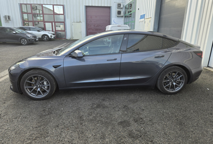 Tesla Model 3 RWD MY22 STANDARD / 4 PNEUS NEUFS / 1ER MAIN  