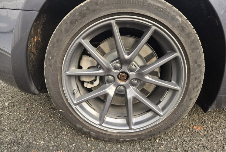 Tesla Model 3 RWD MY22 STANDARD / 4 PNEUS NEUFS / 1ER MAIN  