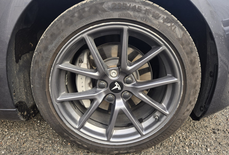 Tesla Model 3 RWD MY22 STANDARD / 4 PNEUS NEUFS / 1ER MAIN  