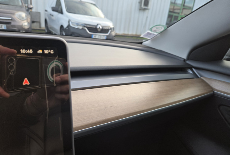 Tesla Model 3 RWD MY22 STANDARD / 4 PNEUS NEUFS / 1ER MAIN  