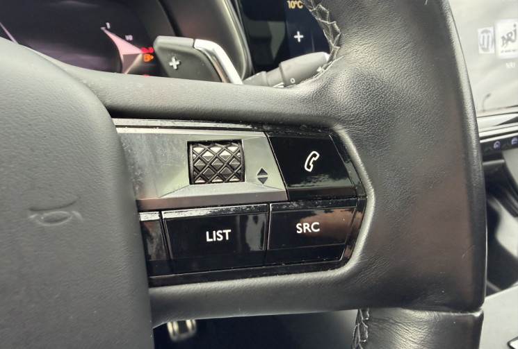 DS DS 7 1.5 BLUEHDI 130CH OPERA EAT8 / TOIT OUVRANT / CARPLAY / SIEGE ELECTRIQUE