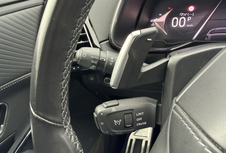 DS DS 7 1.5 BLUEHDI 130CH OPERA EAT8 / TOIT OUVRANT / CARPLAY / SIEGE ELECTRIQUE