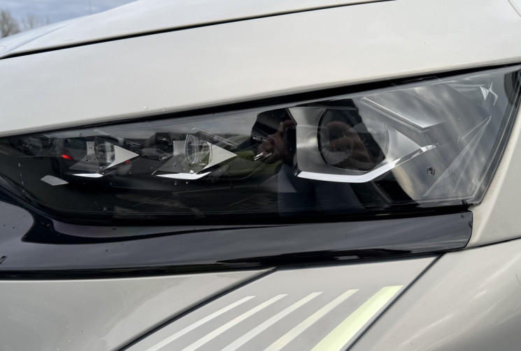 DS DS 7 1.5 BLUEHDI 130CH OPERA EAT8 / TOIT OUVRANT / CARPLAY / SIEGE ELECTRIQUE