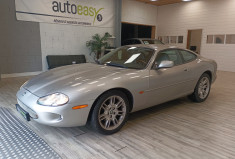 Jaguar XK8 Coupé 4.0 V8 32V 284 cv Boîte auto