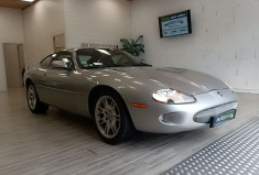 Jaguar XK8 Coupé 4.0 V8 32V 284 cv Boîte auto