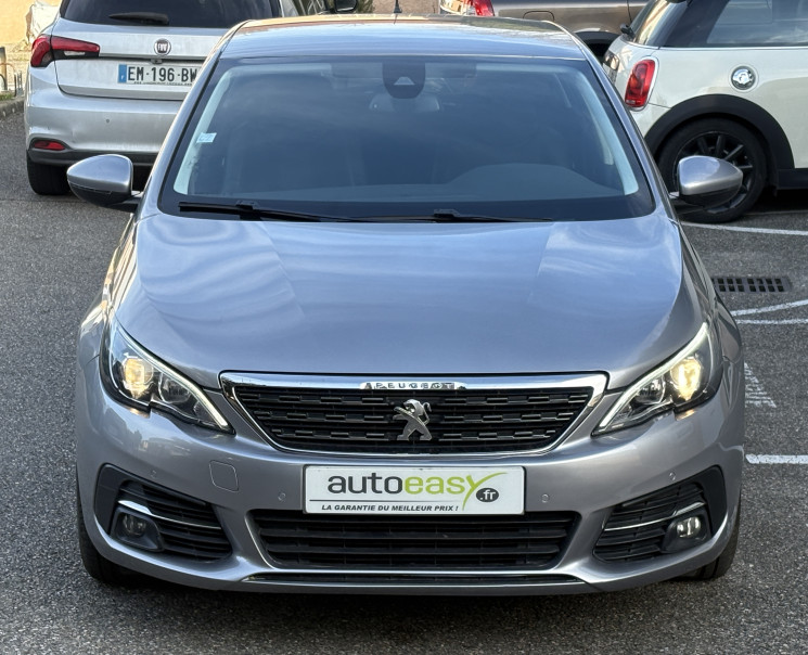 Peugeot 308 1.2 PureTech 110 ch Allure / Courroie de distribution neuve / Embrayage neuf
