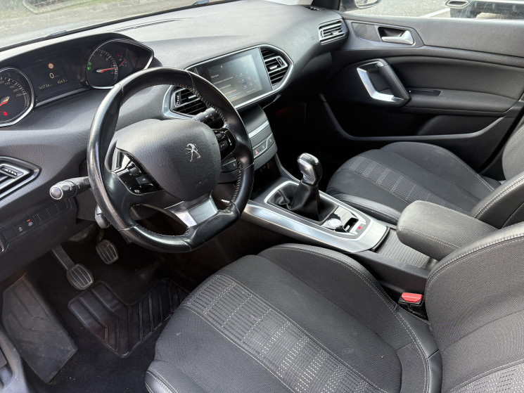 Peugeot 308  1.2 Allure 110 CV