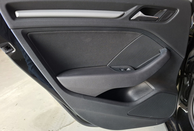 Audi A3 1.6 116 TDI SPORTBACK BUSINEES LINE GARANTIE 12 MOIS