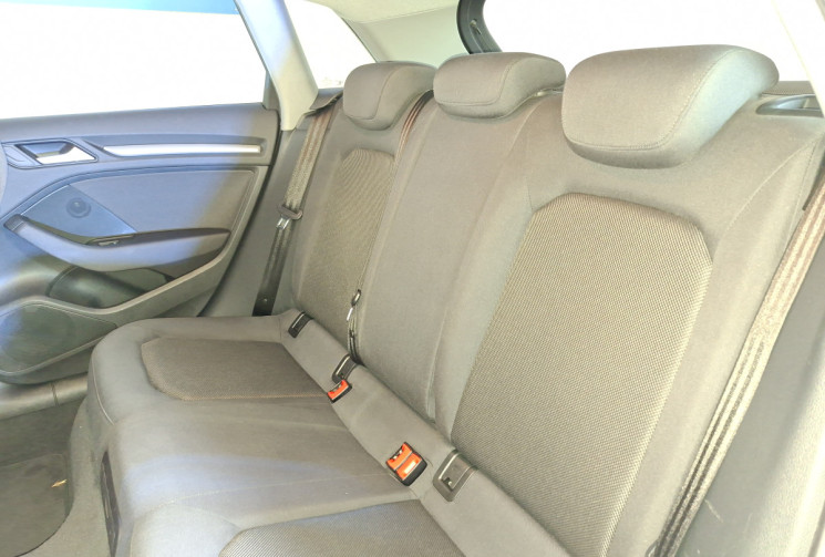 Audi A3 1.6 116 TDI SPORTBACK BUSINEES LINE GARANTIE 12 MOIS