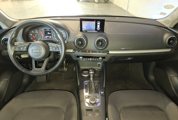 Audi A3 1.6 116 TDI SPORTBACK BUSINEES LINE GARANTIE 12 MOIS