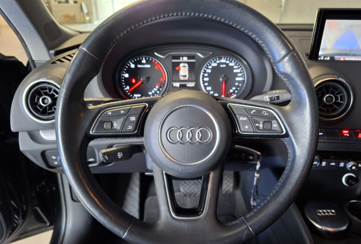 Audi A3 SPORTBACK 1.6 116 30 TDI SPORTBACK BUSINEES LINE S TRONIC 7 GARANTIE 12 MOIS