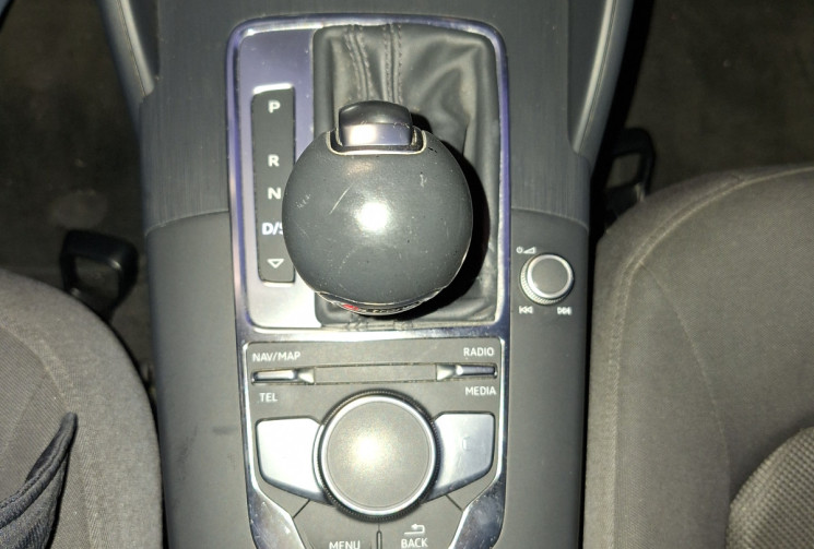 Audi A3 1.6 116 TDI SPORTBACK BUSINEES LINE S TRONIC 7 GARANTIE 12 MOIS