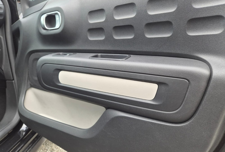 Citroën C3 C-SERIES * 1.2L * 83CV * CARNET CITROEN * ANDROID * CLIM