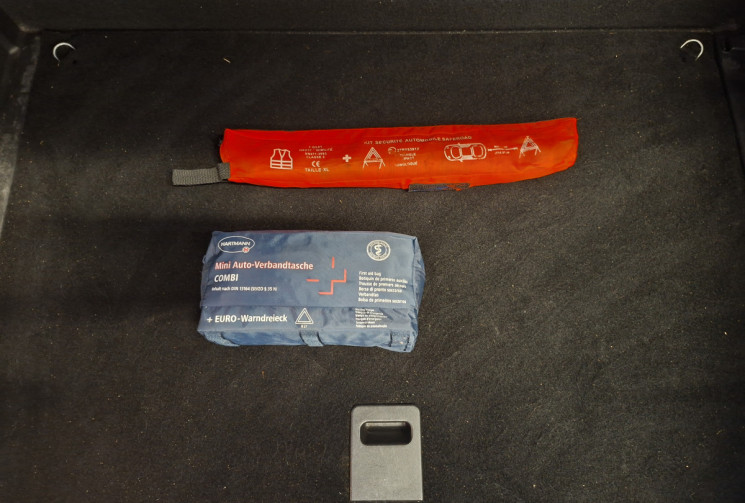 Peugeot 308 CC 208 CC 1.6 HDi FAP 112 GARANTIE 6 MOIS