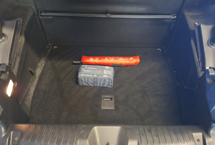 Peugeot 308 CC 208 CC 1.6 HDi FAP 112 GARANTIE 6 MOIS